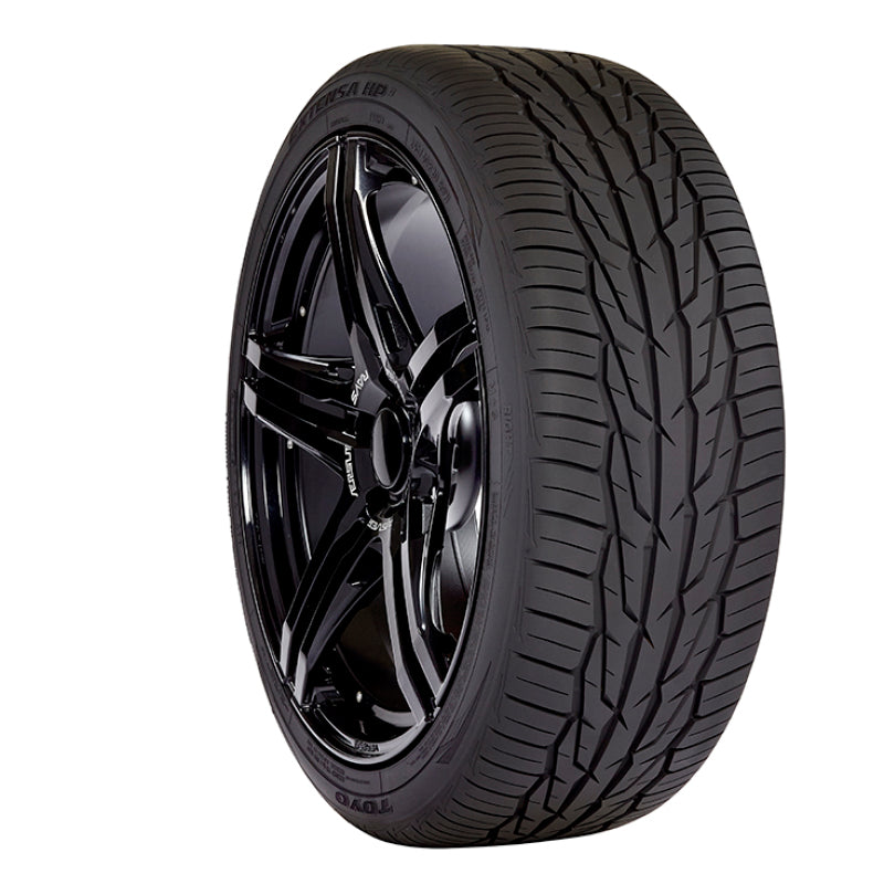 Toyo Extensa HPII Tire 265/35R22 102V XL ? Reliable Performance for SUVs and Crossovers