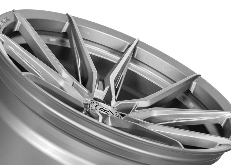Rohana RFX13 20-inch Gloss Black Wheel