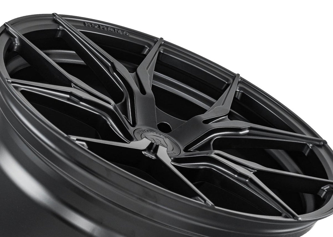 Rohana RFX2 18 - inch Alloy Wheel in Brushed Titanium Finish